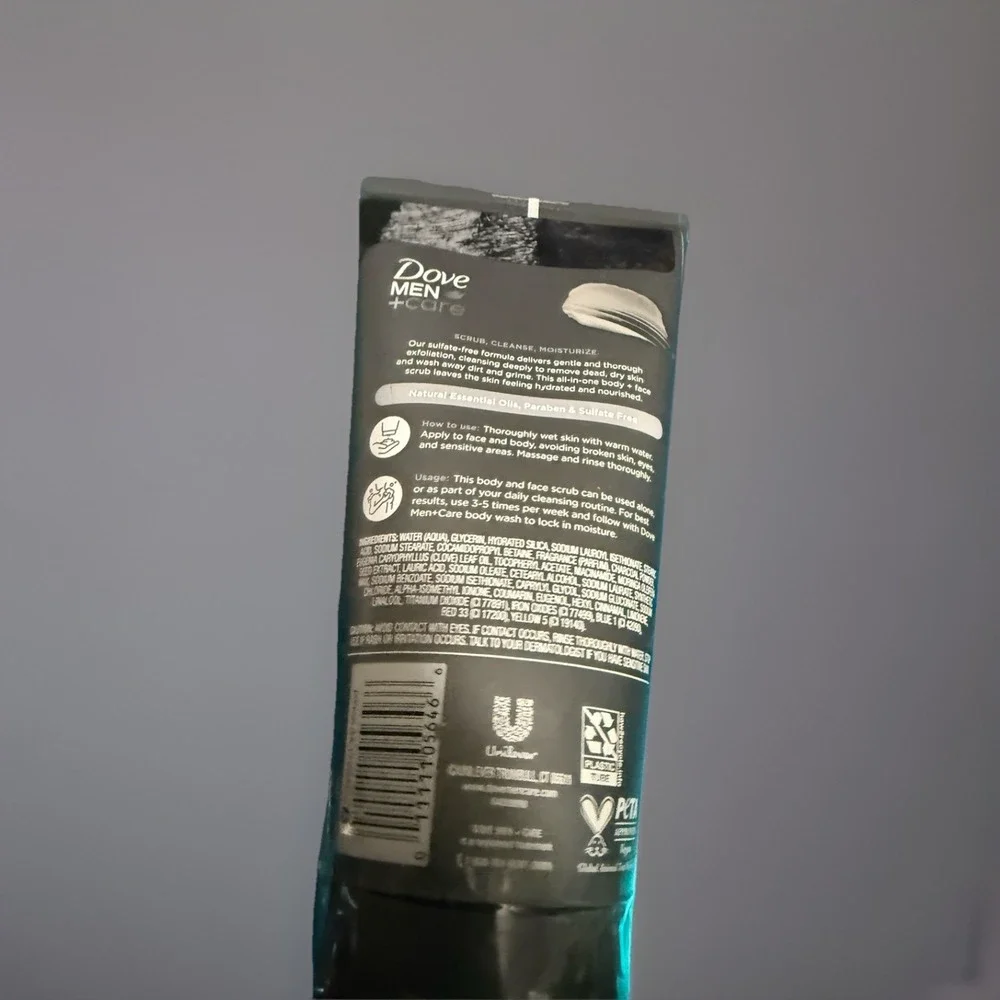 DOVE MEN + CARE Body and Face Scrub Charcoal & 9‎ Ounce (Pack of 1), Grey